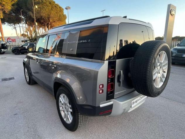 LAND ROVER Defender VII 2020 110 110 3.0d i6 mhev SE awd 250cv auto rif. 23809559 - Foto 5
