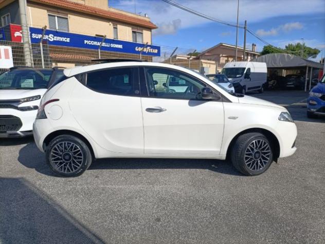 LANCIA Ypsilon 1.0 Hybrid Gold TETTO APRIBILE, PREZZO REALE rif. 23685285 - Foto 4