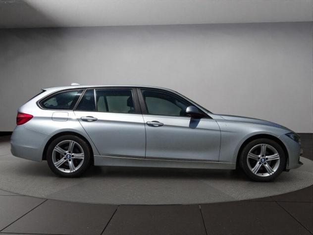 BMW Serie 3 316d Touring Business Advantage aut. - Foto 6