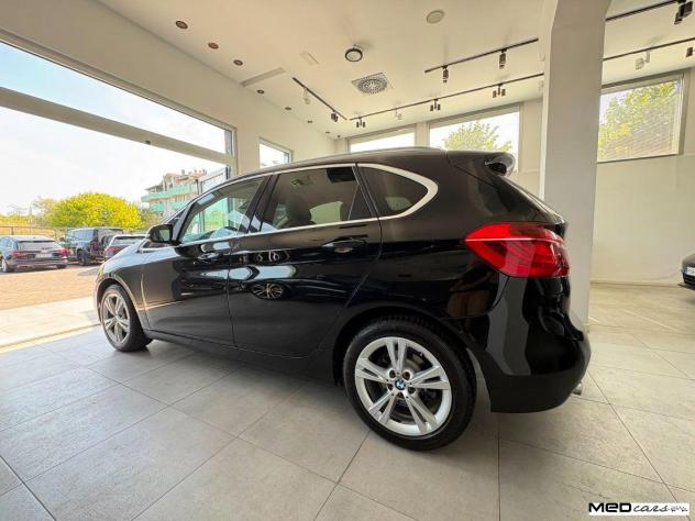 BMW - Serie 2 - 218d Active Tourer Advantage - Foto 5