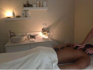 Massaggi - benessere Padova - UN ANGOLO DI PACE E DI RELAX.. Tel:3331745196