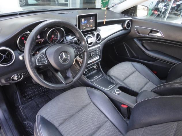 MERCEDES CLA (C/X117) CLA 200 d S.W. Automatic Sport - Foto 9