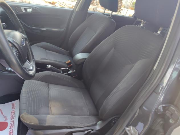 Ford Fiesta 1.5 TDCi 75CV 5 porte Titanium - Foto 9