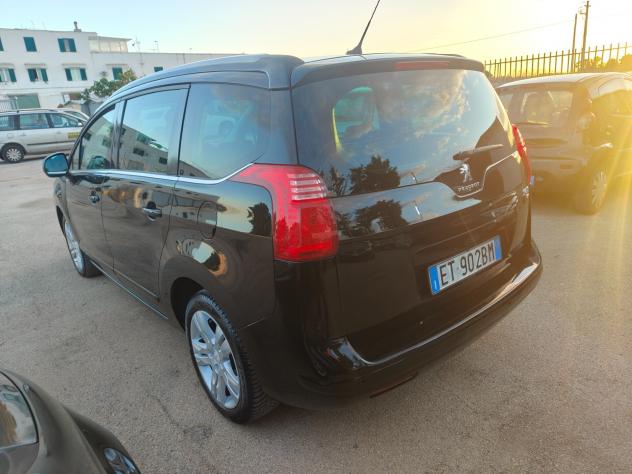 Peugeot 5008 1.6 e-HDi 115CV S&S ETG6 Allure - Foto 5