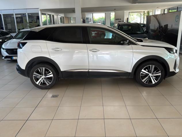 Peugeot 3008 BlueHDI 130 EAT8 S&S Allure - Foto 6