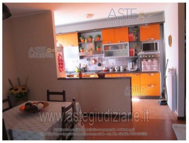IMMOBILI-IMMOBILE RESIDENZIALE-via sicilia, 36 - Foto 7