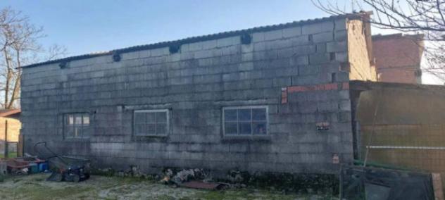 Immobile in asta di 583 m² con più di 5 locali e box auto in vendita a Soliera - Foto 7