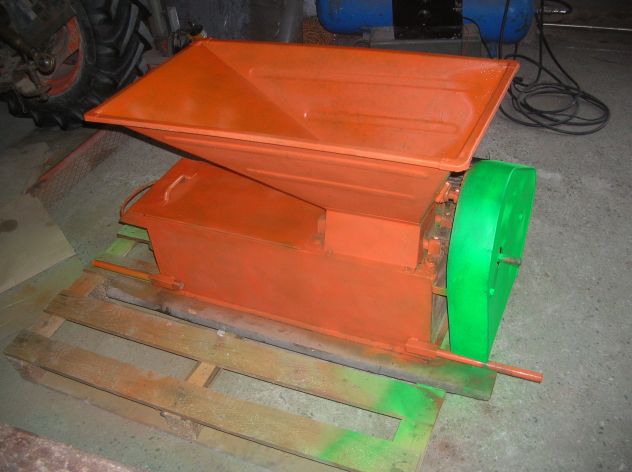 Macinauva/Diraspatrice usata volt 220 monofase - Foto 4