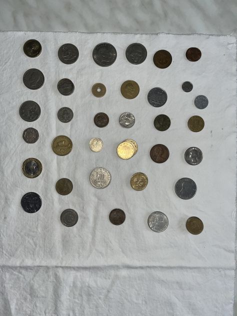 Lotto Monete Italiane e straniere - Foto 2