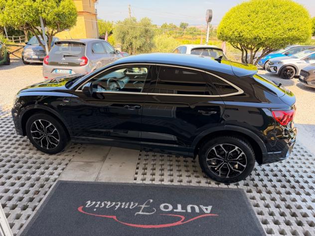 Audi Q3 35 TDI S tronic S Line esterno - Foto 8