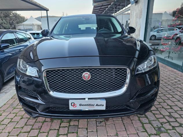 Jaguar F-Pace 2.0 D 240 CV AWD aut. Pure - Foto 2