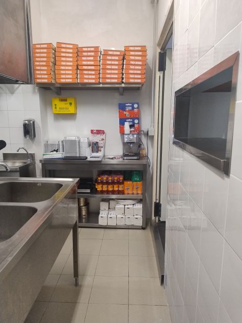 Pizzeria taglio e asporto - Foto 5