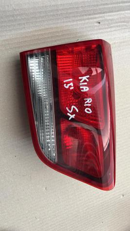 STOP FANALE POSTERIORE SINISTRO KIA Rio 4° Serie (11)
