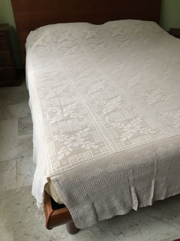 Coperta ad uncinetto filet matrimoniale