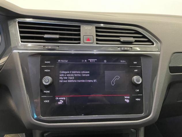 VOLKSWAGEN Tiguan 2.0 TDI DSG 4MOTION Life 150CV rif. 22945087 - Foto 10