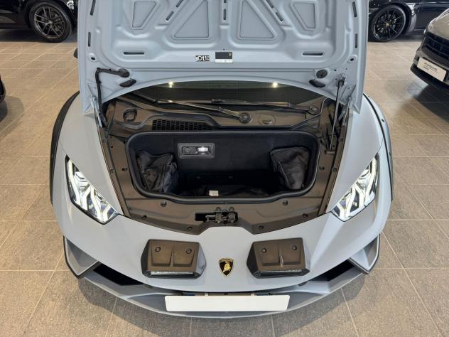Lamborghini Huracan Sterrato Huracan Sterrato 5.2 610 awd - Foto 8