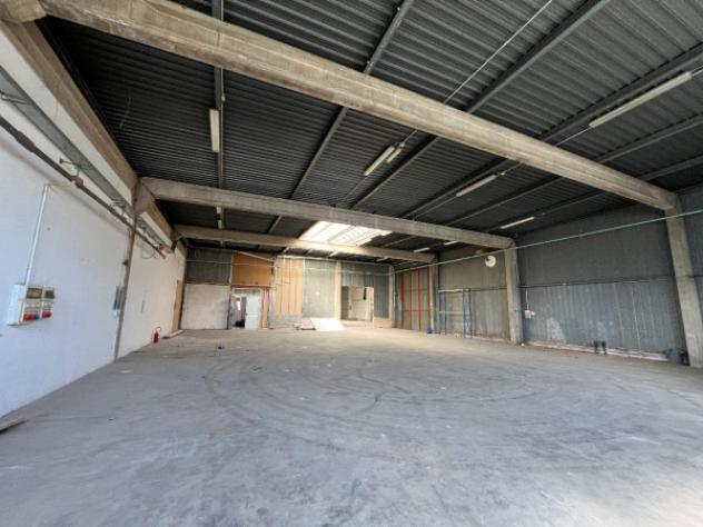 Immobile di 800 m² con 5 locali in affitto a Calcinato - Foto 9