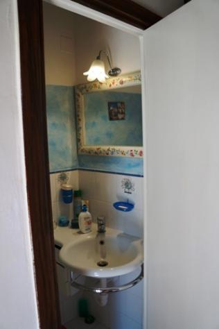 Porano - Vendesi abitazione semindipendente ristrutturata con piccolo cortile privato - Foto 10