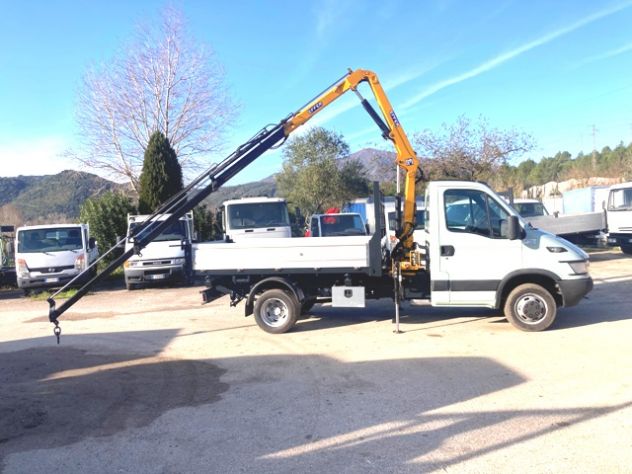 camion iveco daily 35c15 ribaltabile e gru - Foto 5