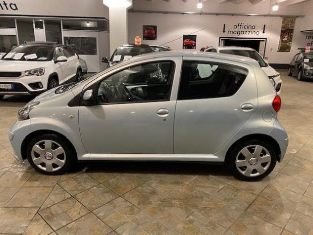 TOYOTA Aygo 1.0 12V VVT-i 5 porte "UNICO PROPRIETARIO" rif. 23309097 - Foto 3