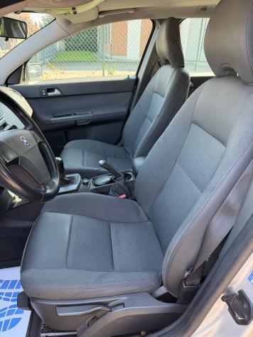 Volvo V50 2.0 D cat Summum - Foto 10