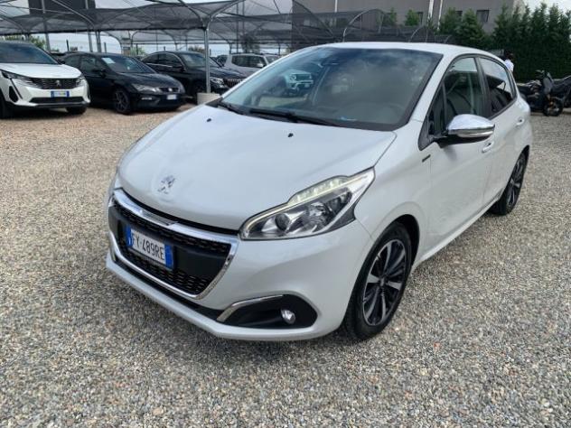 PEUGEOT 208 1° serie PureTech 82 Stop&Start 5 porte Signature rif. 24091896
