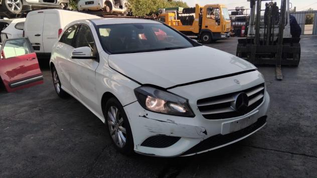 RICAMBI USATI AUTO MERCEDES Classe A Serie (W176) Diesel 1200 (1218)