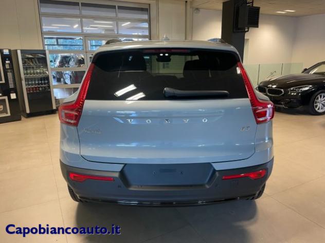 VOLVO XC40 B3 automatico Plus Dark KM0 rif. 23211336 - Foto 6