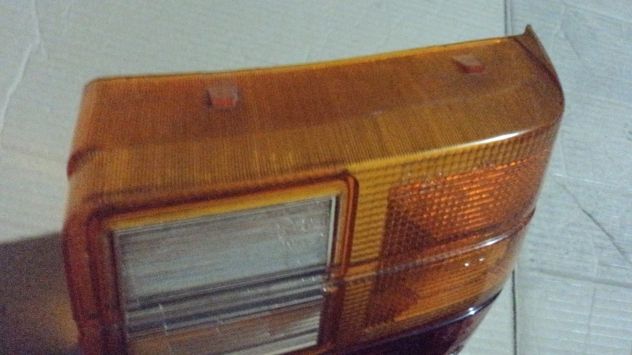 Fiat UNO Turbodiesel anni 80-plastica fanale posteriore destro - Foto 9
