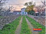 TRATTABILE -SEGEZIA - QUOTA PODERE + MQ. 3.060 TERRENO, POZZO, ULIVETO, FRUTTETO