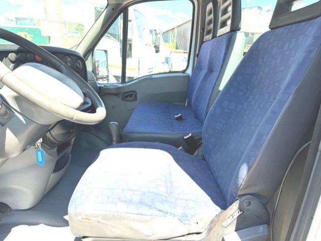 camion iveco daily 35c12 ribaltabile - Foto 8