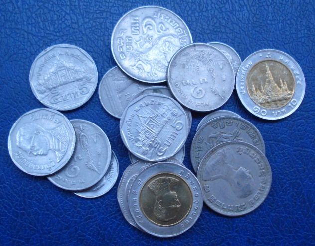 LOTTO 554 - TAILANDIA 18 MONETE VEDI FOTO DESCRIZIONE