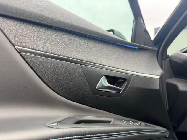 Peugeot 3008 BlueHDi 130 S&S Allure Pack AUTOMATICA - Foto 3