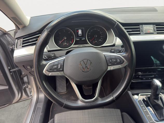 Volkswagen Passat Var. 2.0 TDI 150 Cv DSG Business - 2022 - Foto 10