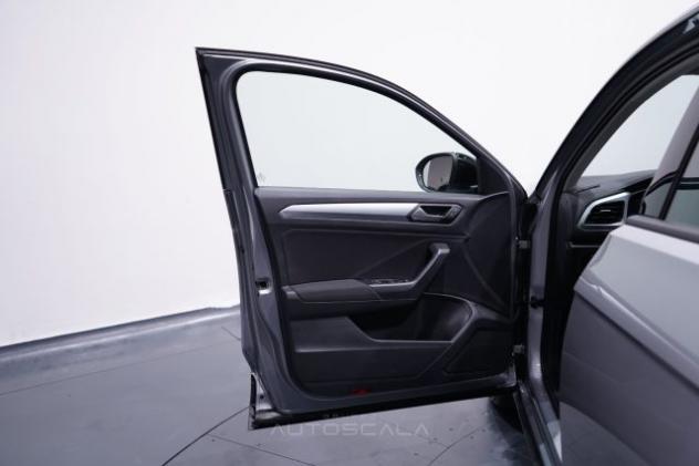 VOLKSWAGEN T-Roc 2.0 TDI SCR 150cv DSG Life rif. 24185723 - Foto 9