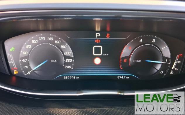 Peugeot 5008 HDi 130cv EAT8 (M1541) - Foto 10