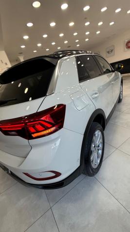 Volkswagen T-Roc 2.0 TDI SCR 150 CV DSG Style - Foto 7