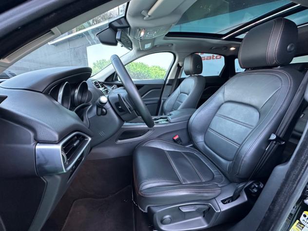 Jaguar F-Pace 2.0d 180cv awd Auto Prestige 2017 - Foto 7