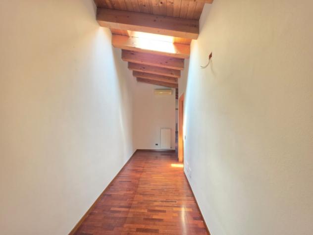 Elegante quadrilocale con box doppio - Foto 10