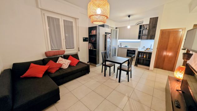 Bilocale con doppio balcone e cantina- M2