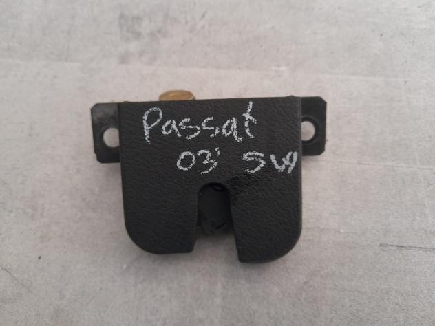 SERRATURA COFANO POSTERIORE VOLKSWAGEN Passat Variant 3° Serie (0005)