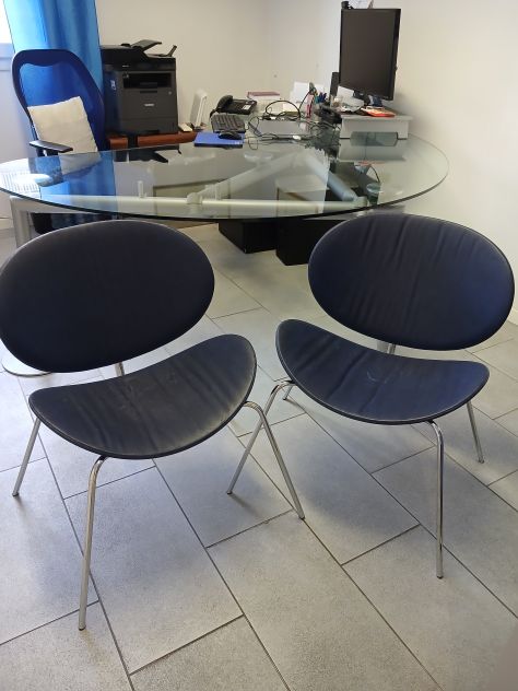 DUE SEDIE IN STILE PER CASA O UFFICIO