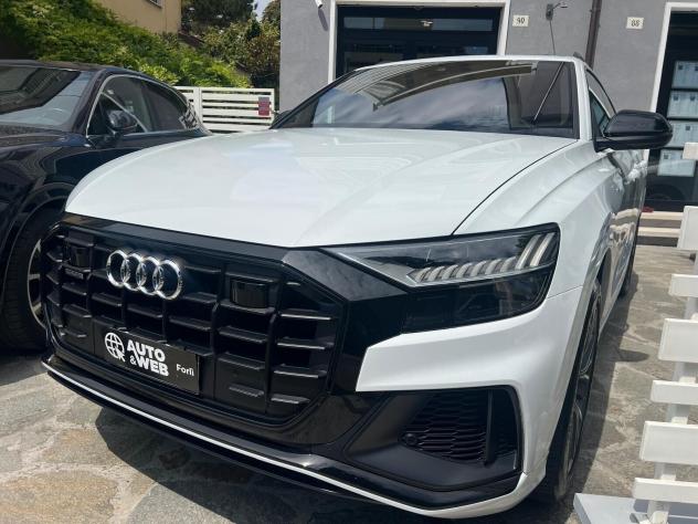 AUDI Q8 50 TDI 286cv QUATTRO TIPTRONIC SPORT - Foto 2