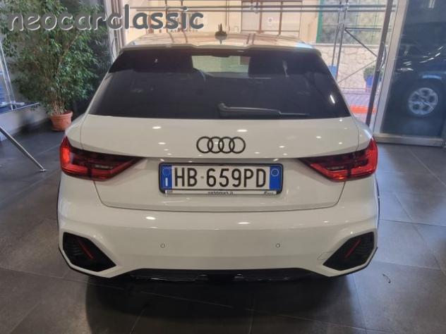 AUDI A1 allstreet 30 TFSI Identity Contrast rif. 24203223 - Foto 4