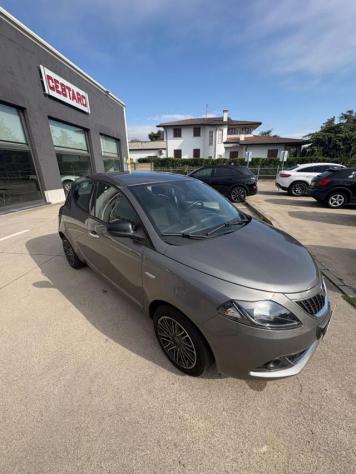 LANCIA Ypsilon 1.0 FireFly 5 porte S&S Hybrid Ecochic Gold rif. 24112777 - Foto 3