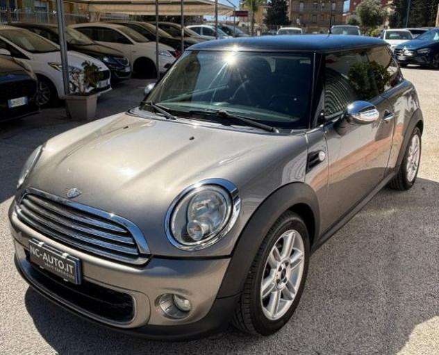 MINI One 1.6 16V One D rif. 23923385