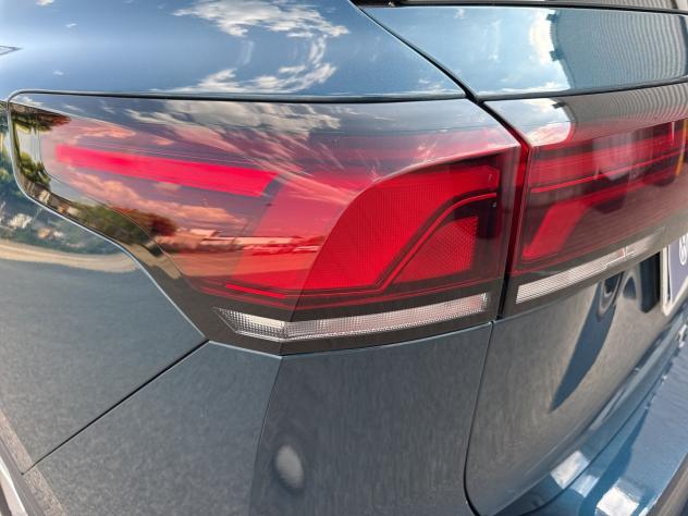 Volkswagen Tiguan 2.0 TDI 150 CV SCR DSG Life - Foto 8