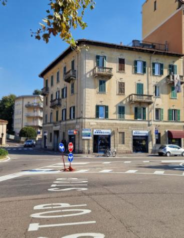 Appartamento di 90 m² con 3 locali in vendita a Varese