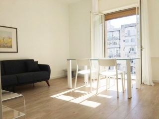 appartamento 2 vani arredato via Laterza Policlinico-Stazione