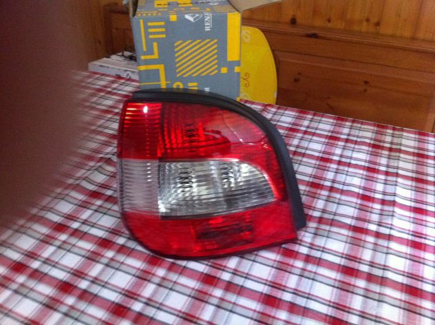 Fanale posteriore destro Renault Scenic 1^ serie
